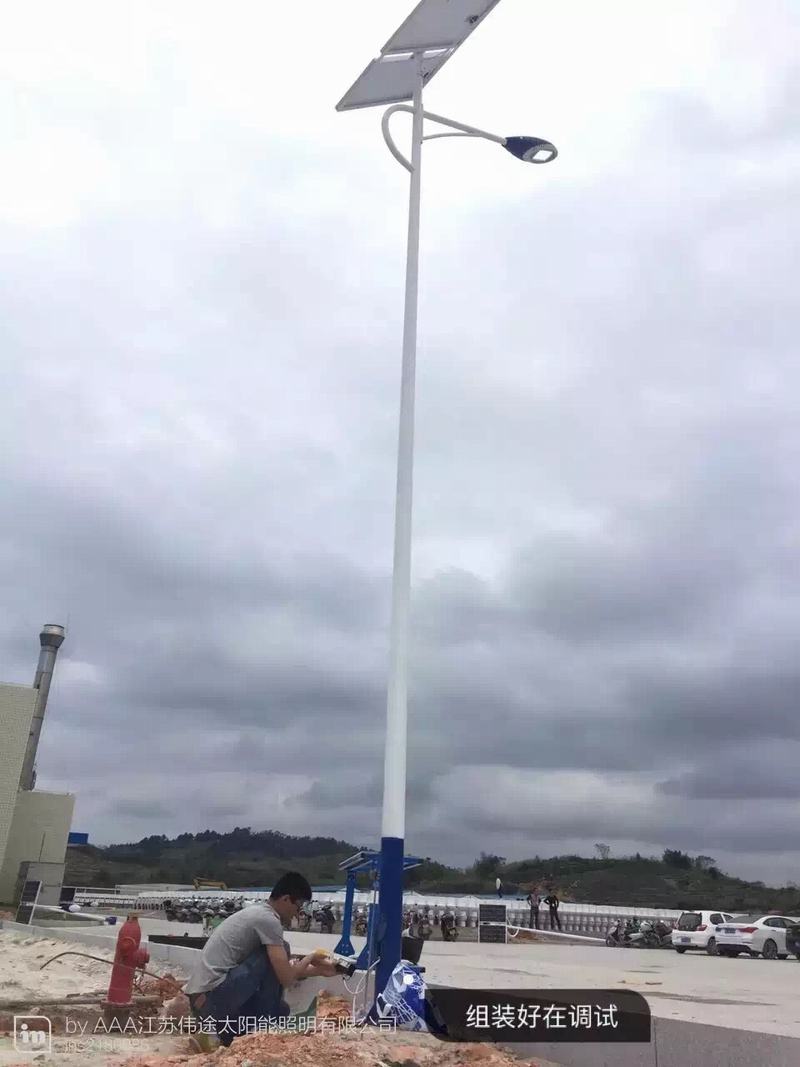 福建卫浴公司厂区太阳能路灯安装案例